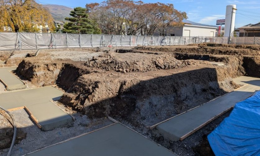 画像： 基礎工事1